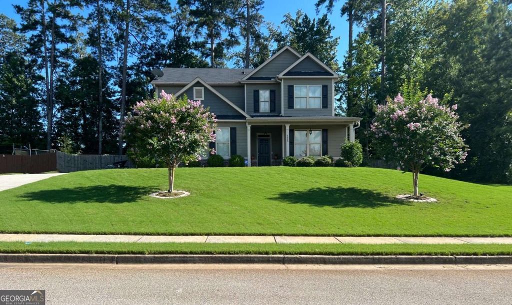 4065 McClendon Way, Rex, GA 30273