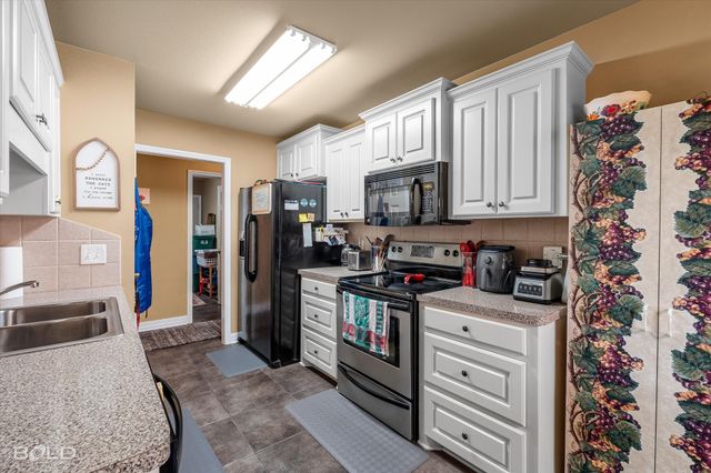 6905 Ash Street, Shreveport, LA 71129