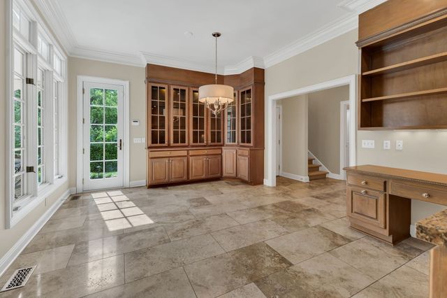 113 Middleton Circle, Nashville, TN 37215