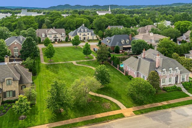 113 Middleton Circle, Nashville, TN 37215