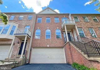4228 TRUMBO CT, Fairfax, VA 22033
