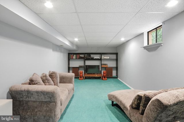 1552 RINGE DR, Severn, MD 21144