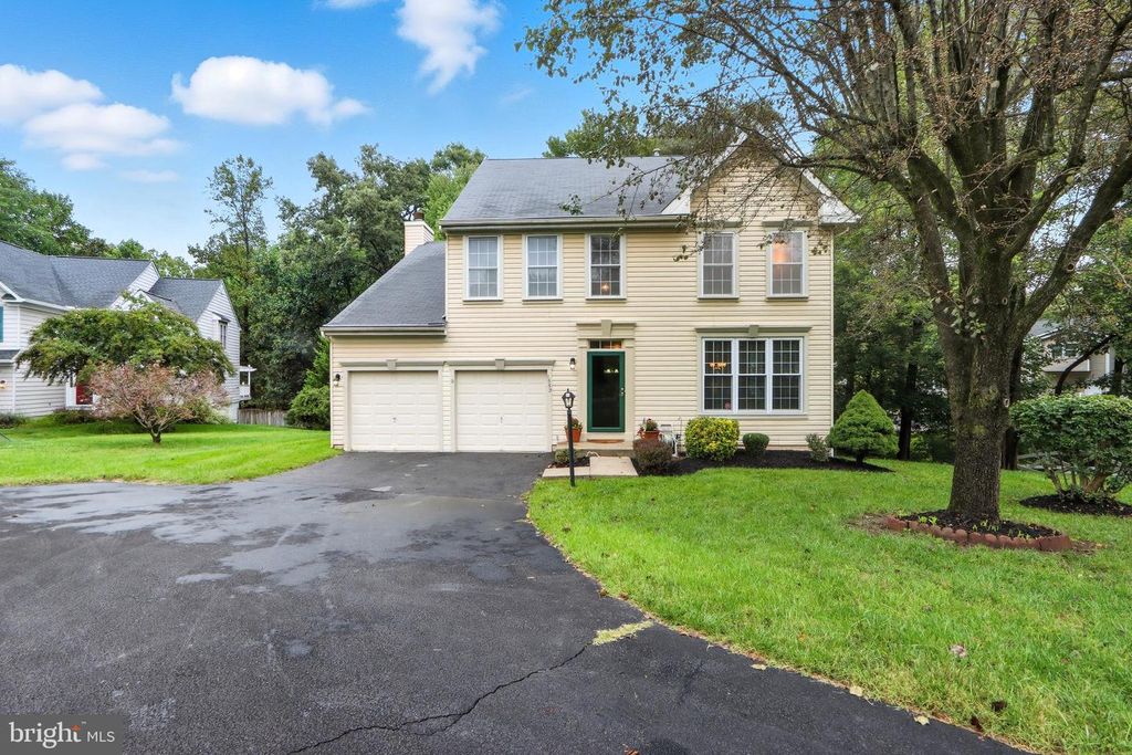 1552 RINGE DR, Severn, MD 21144