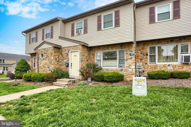 564 E LINDEN ST, Fleetwood, PA 19522