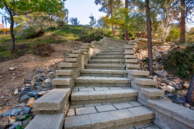 1390 E Valley View Road, Prescott, AZ 86303