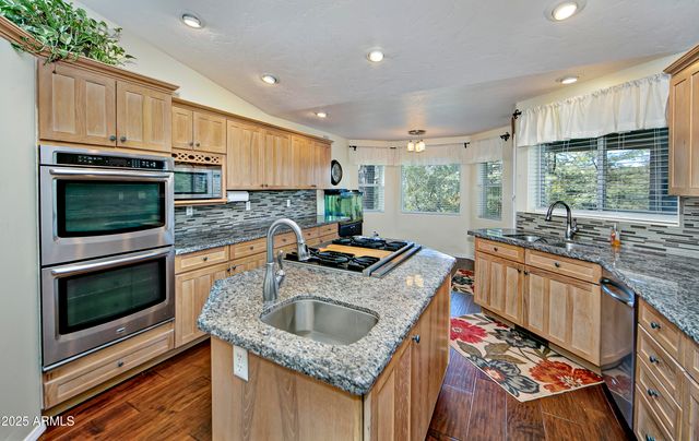 1390 E Valley View Road, Prescott, AZ 86303