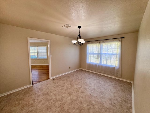 35 Private Road 815, Markham, TX 77414