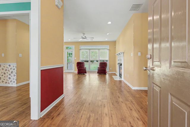 315 Felton Drive, Fayetteville, GA 30214