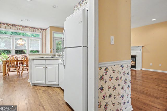 315 Felton Drive, Fayetteville, GA 30214