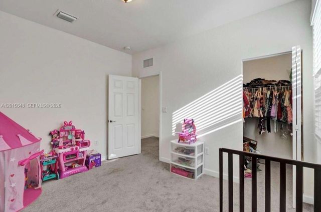 3460 W 103rd Ter, Hialeah, FL 33018