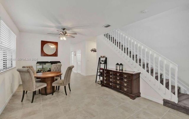 3460 W 103rd Ter, Hialeah, FL 33018