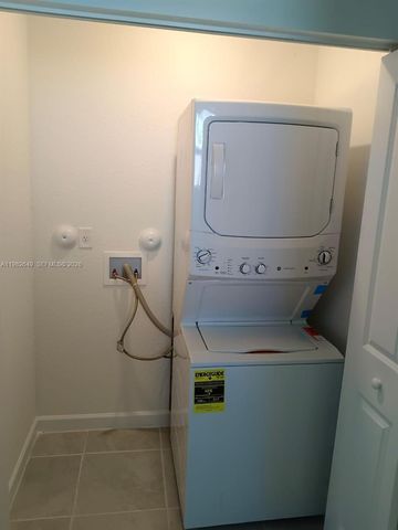 13262 SW 285th St, Homestead, FL 33033