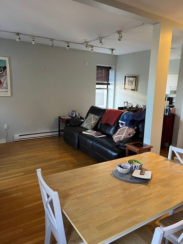 14 Linwood St 2, Boston, MA 02119