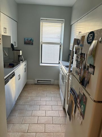 14 Linwood St 2, Boston, MA 02119