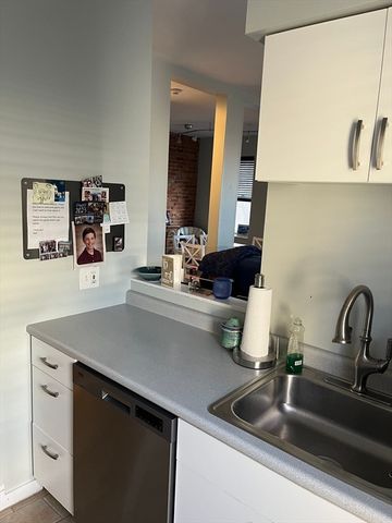 14 Linwood St 2, Boston, MA 02119