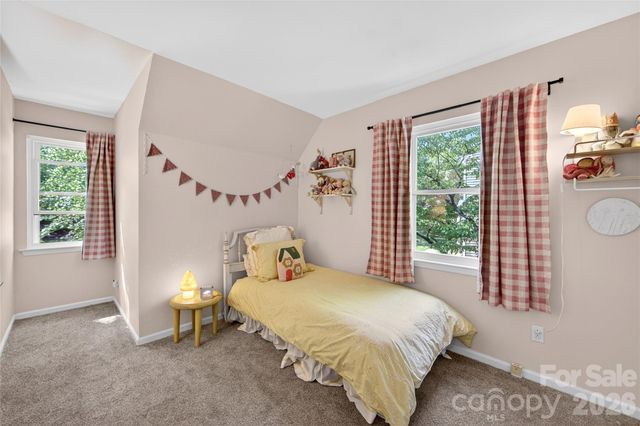 8713 Golf Ridge Drive, Charlotte, NC 28277