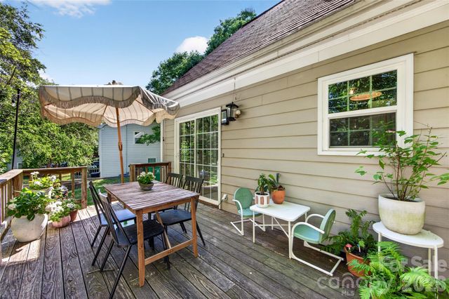 8713 Golf Ridge Drive, Charlotte, NC 28277