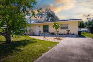 528 BRIARWOOD ROAD, Venice, FL 34293