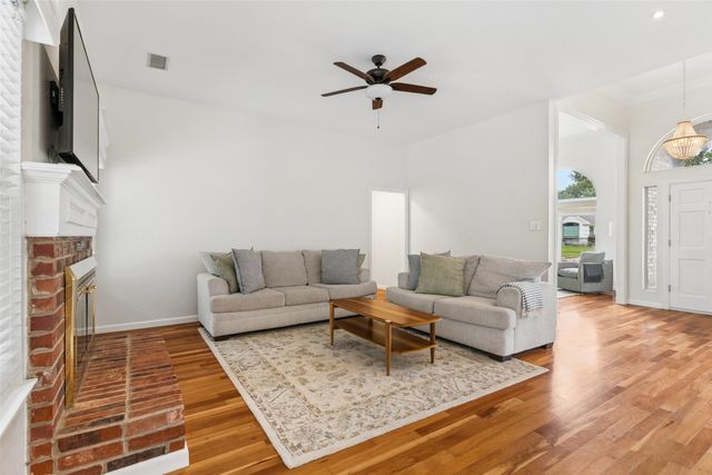 42 Alamosa Drive, Trophy Club, TX 76262