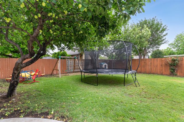 42 Alamosa Drive, Trophy Club, TX 76262