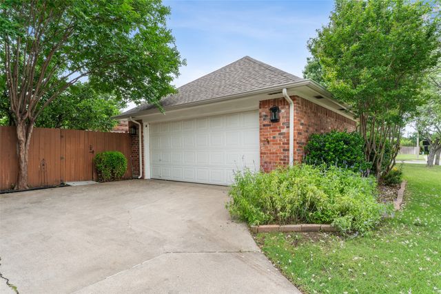 42 Alamosa Drive, Trophy Club, TX 76262