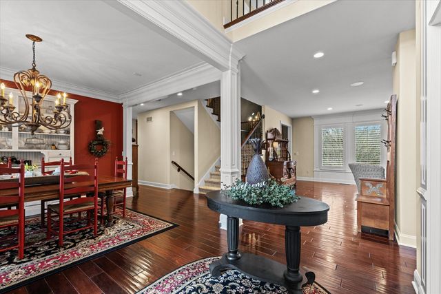 2701 BRISTOL LAKE DR, Columbia, MO 65201