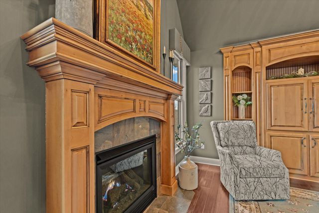 2701 BRISTOL LAKE DR, Columbia, MO 65201