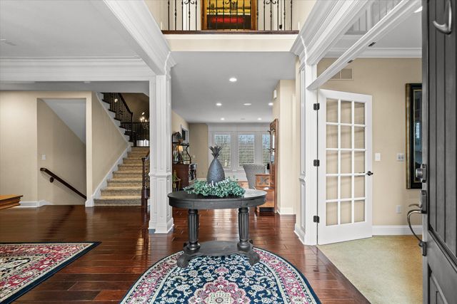 2701 BRISTOL LAKE DR, Columbia, MO 65201