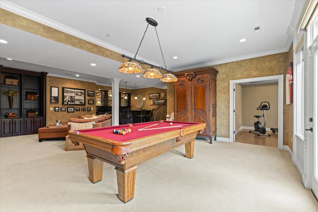 2701 BRISTOL LAKE DR, Columbia, MO 65201