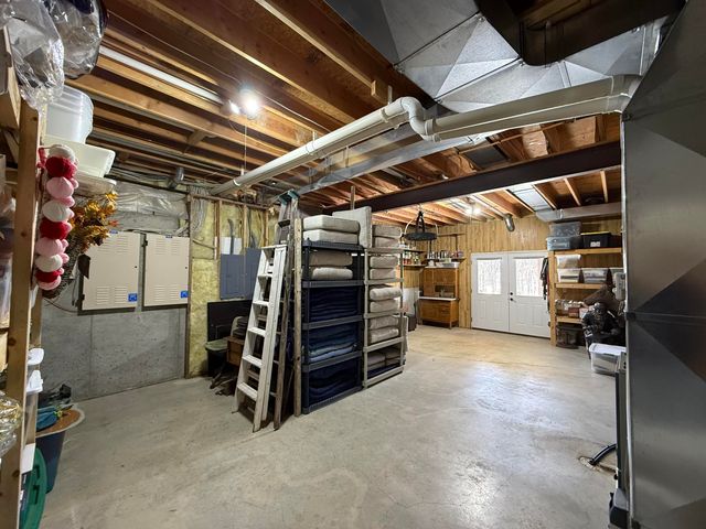 2701 BRISTOL LAKE DR, Columbia, MO 65201