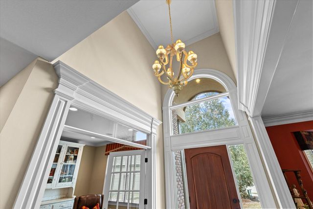 2701 BRISTOL LAKE DR, Columbia, MO 65201