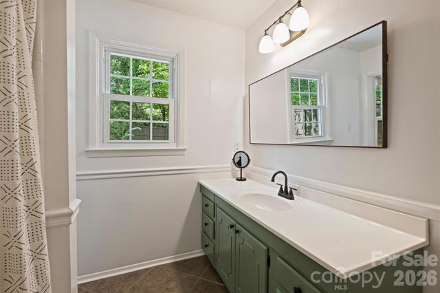 9301 Hinson Drive, Matthews, NC 28105