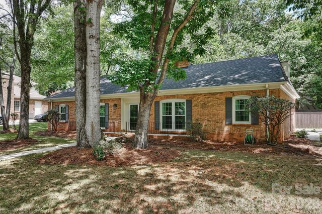 9301 Hinson Drive, Matthews, NC 28105