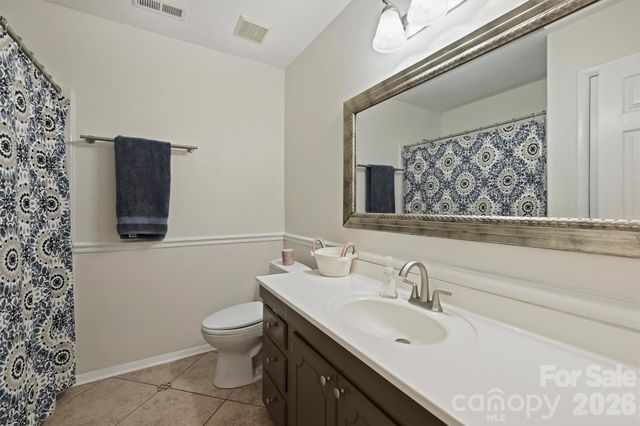 9301 Hinson Drive, Matthews, NC 28105