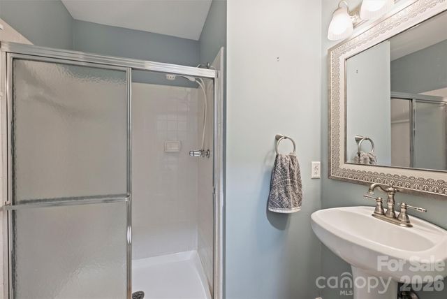 9301 Hinson Drive, Matthews, NC 28105