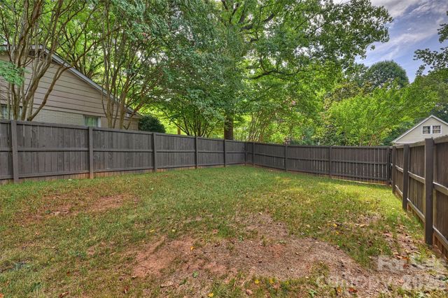 9301 Hinson Drive, Matthews, NC 28105