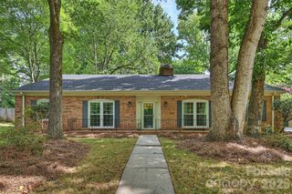 9301 Hinson Drive, Matthews, NC 28105