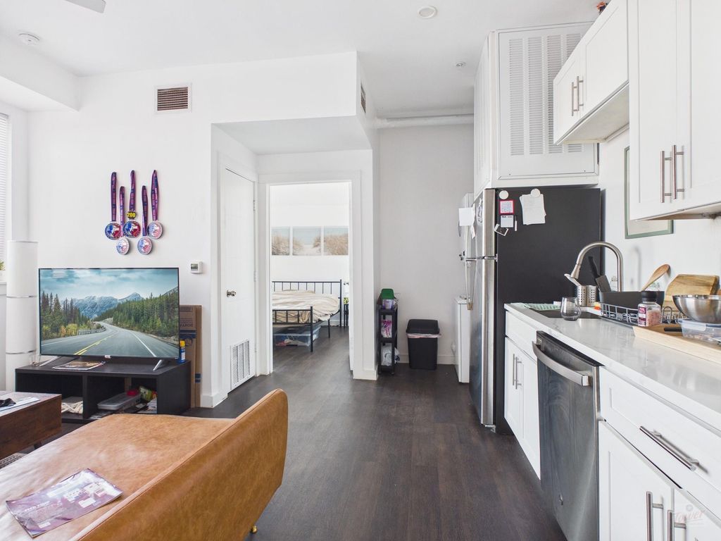 1010 W 26th ST 601, Austin, TX 78705