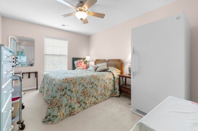 20 WILLOW BIRCH CV, Somerville, TN 38068