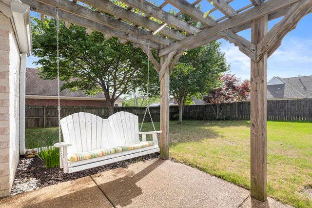 20 WILLOW BIRCH CV, Somerville, TN 38068