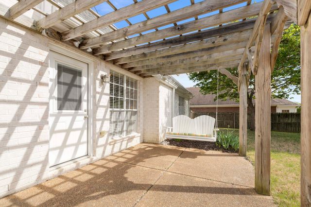 20 WILLOW BIRCH CV, Somerville, TN 38068