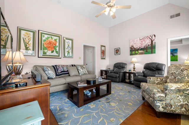 20 WILLOW BIRCH CV, Somerville, TN 38068