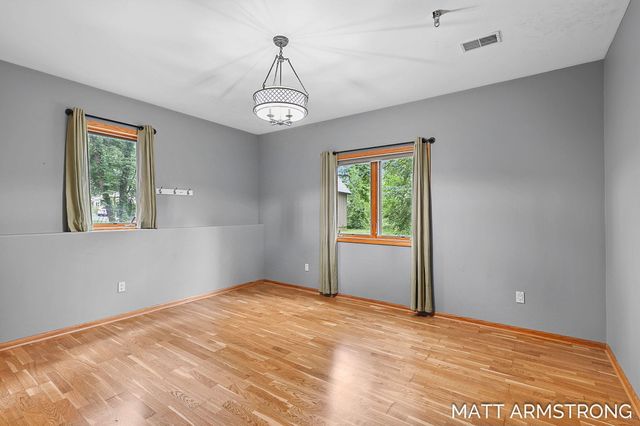 2135 Hilltop View Drive, Dorr Twp, MI 49323