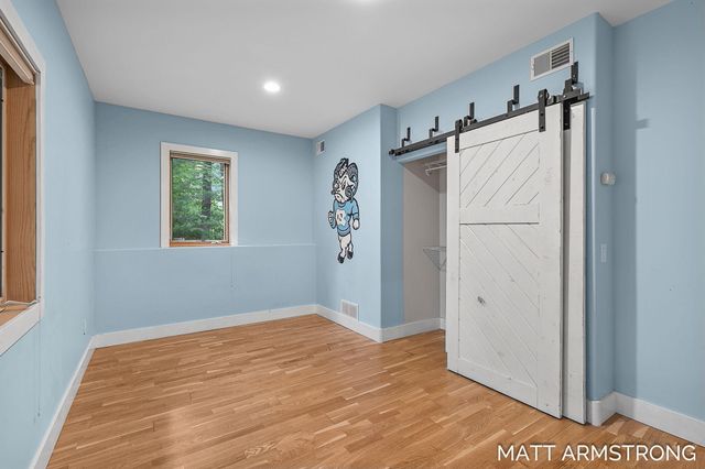 2135 Hilltop View Drive, Dorr Twp, MI 49323