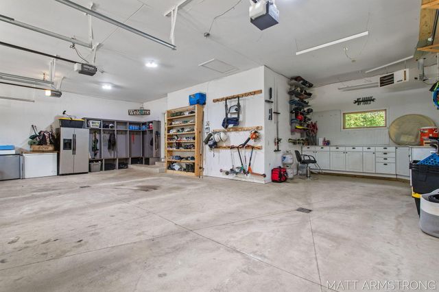 2135 Hilltop View Drive, Dorr Twp, MI 49323