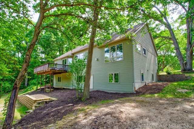 2135 Hilltop View Drive, Dorr Twp, MI 49323