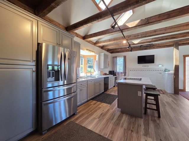 1065 Higgins Hill Road, St. Johnsbury, VT 05819