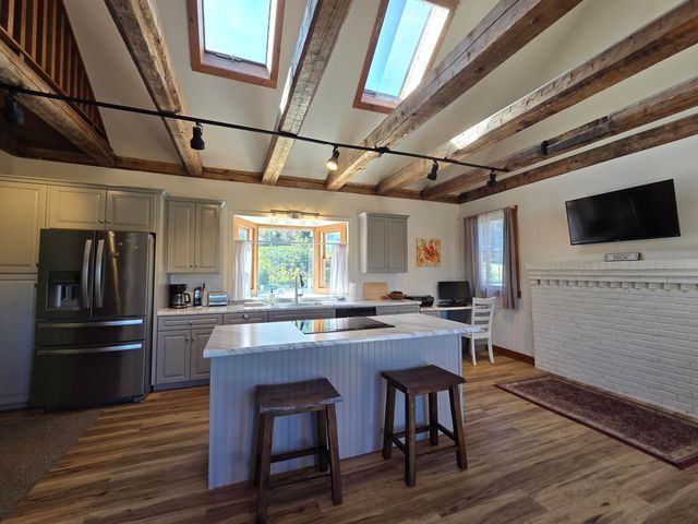 1065 Higgins Hill Road, St. Johnsbury, VT 05819