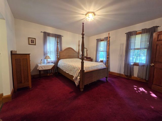 1065 Higgins Hill Road, St. Johnsbury, VT 05819