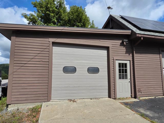 1065 Higgins Hill Road, St. Johnsbury, VT 05819